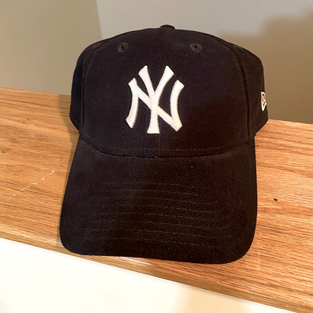 New York Yankees New Era strap back baseball cap
